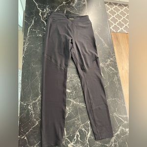 Gymshark Womens Whitney Simmons brand new black leggings. Size Medium.